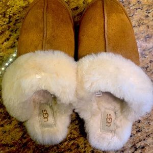 Platform Ugg slippers